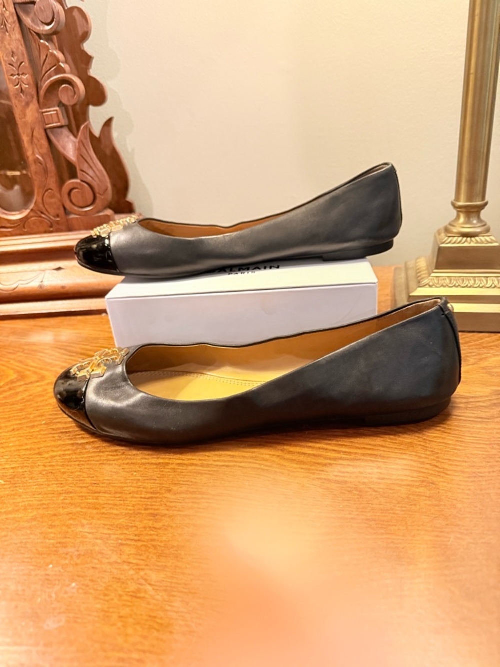 Tory Burch Everly Black Gold Leather Logo Cap-Toe Ballet Flats Size 10 - Picture 5 of 10